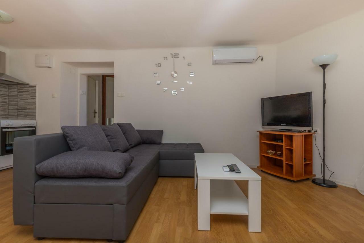 Ferienwohnung App Cor2 Selce Exterior foto